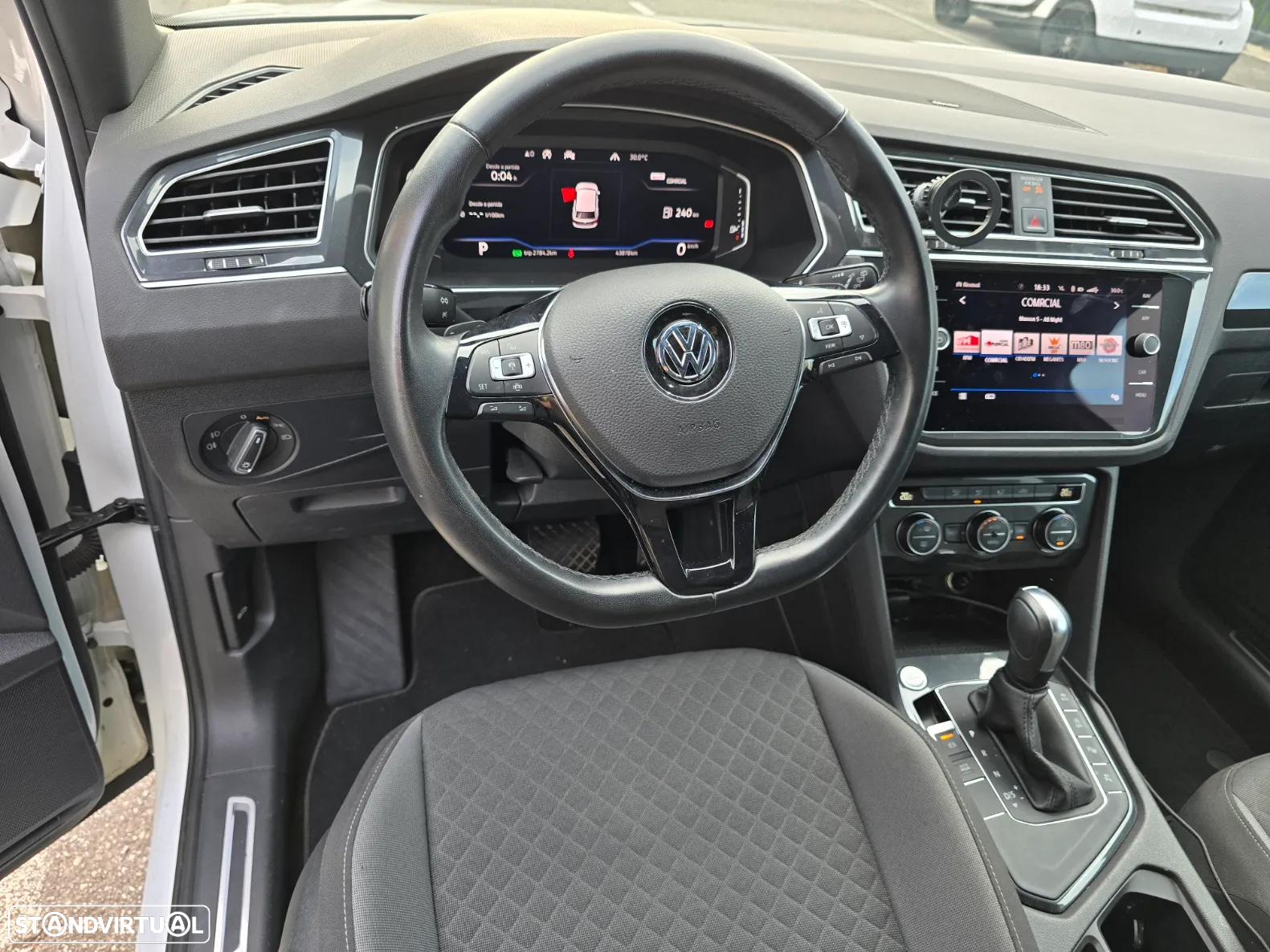 VW Tiguan 1.5 TSI R-Line DSG - 12