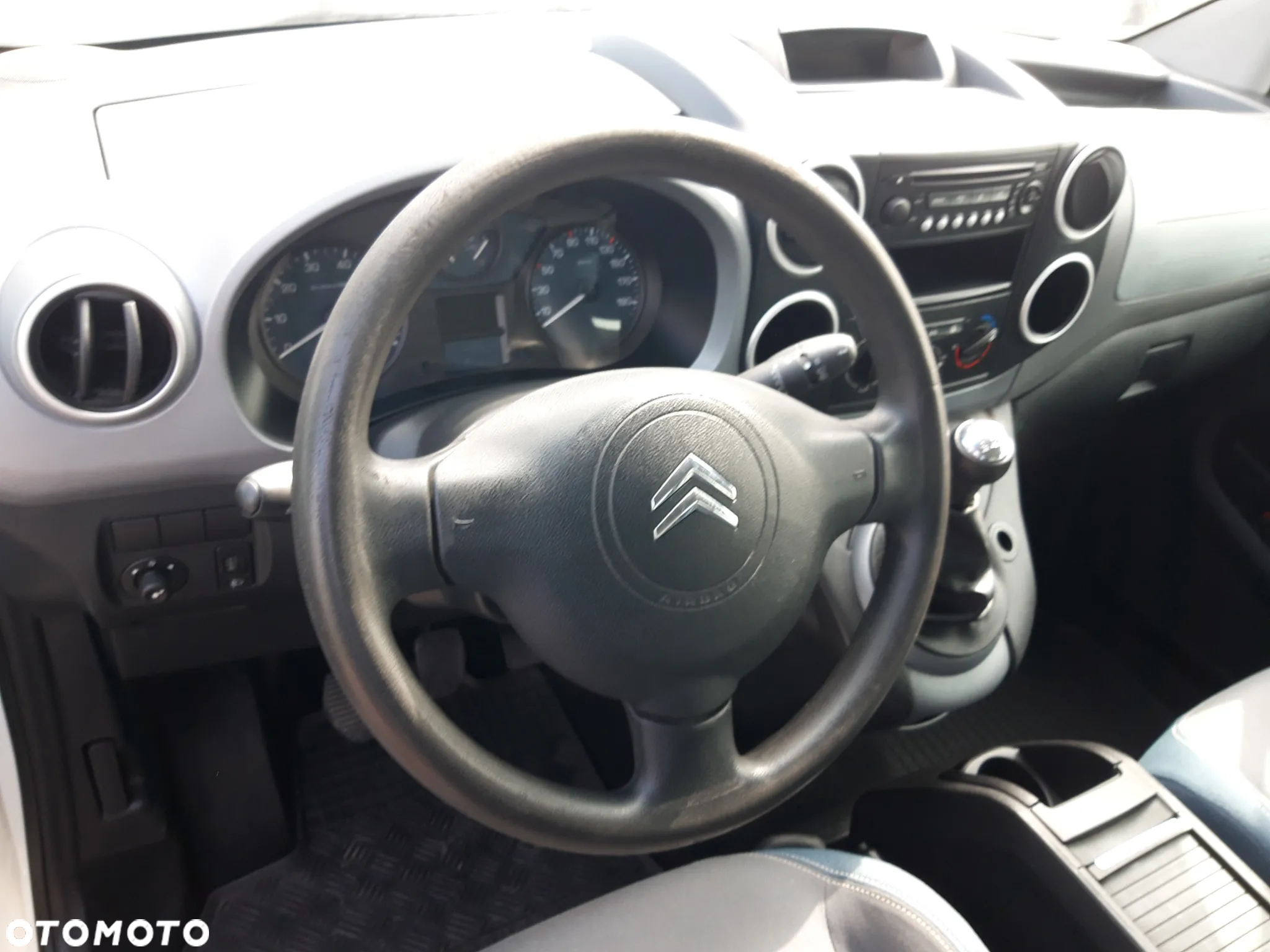 Citroën Berlingo II 1.6 HDi Multispace - 8