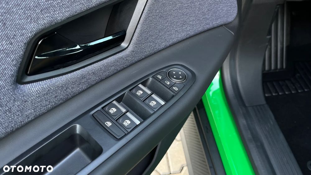 Renault 5 52kWh Comfort Range Techno - 13