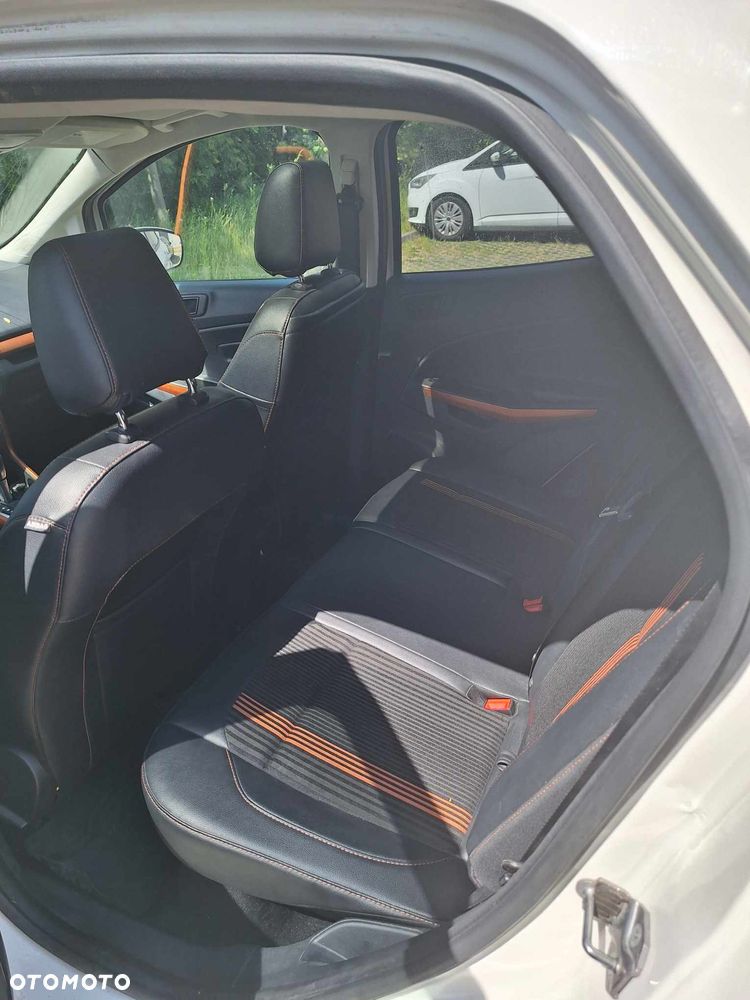 Ford EcoSport - 7