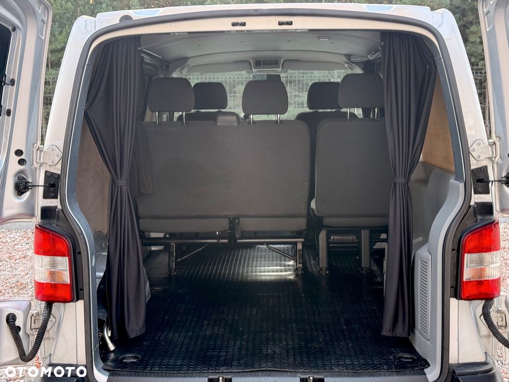Volkswagen Transporter - 24