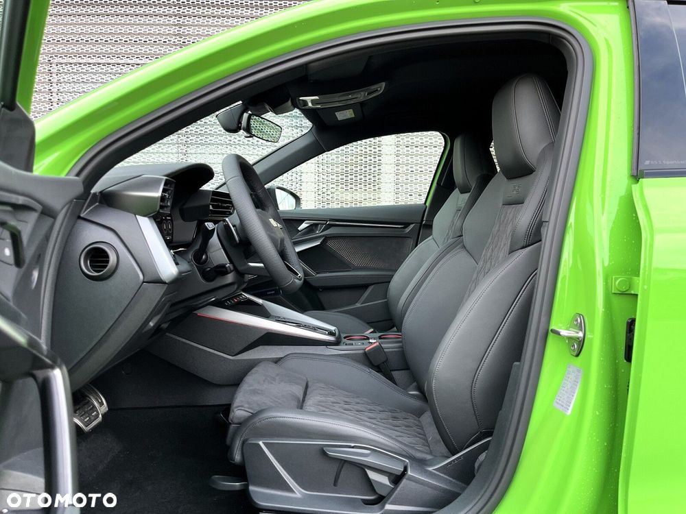 Audi RS3 Sportback - 15