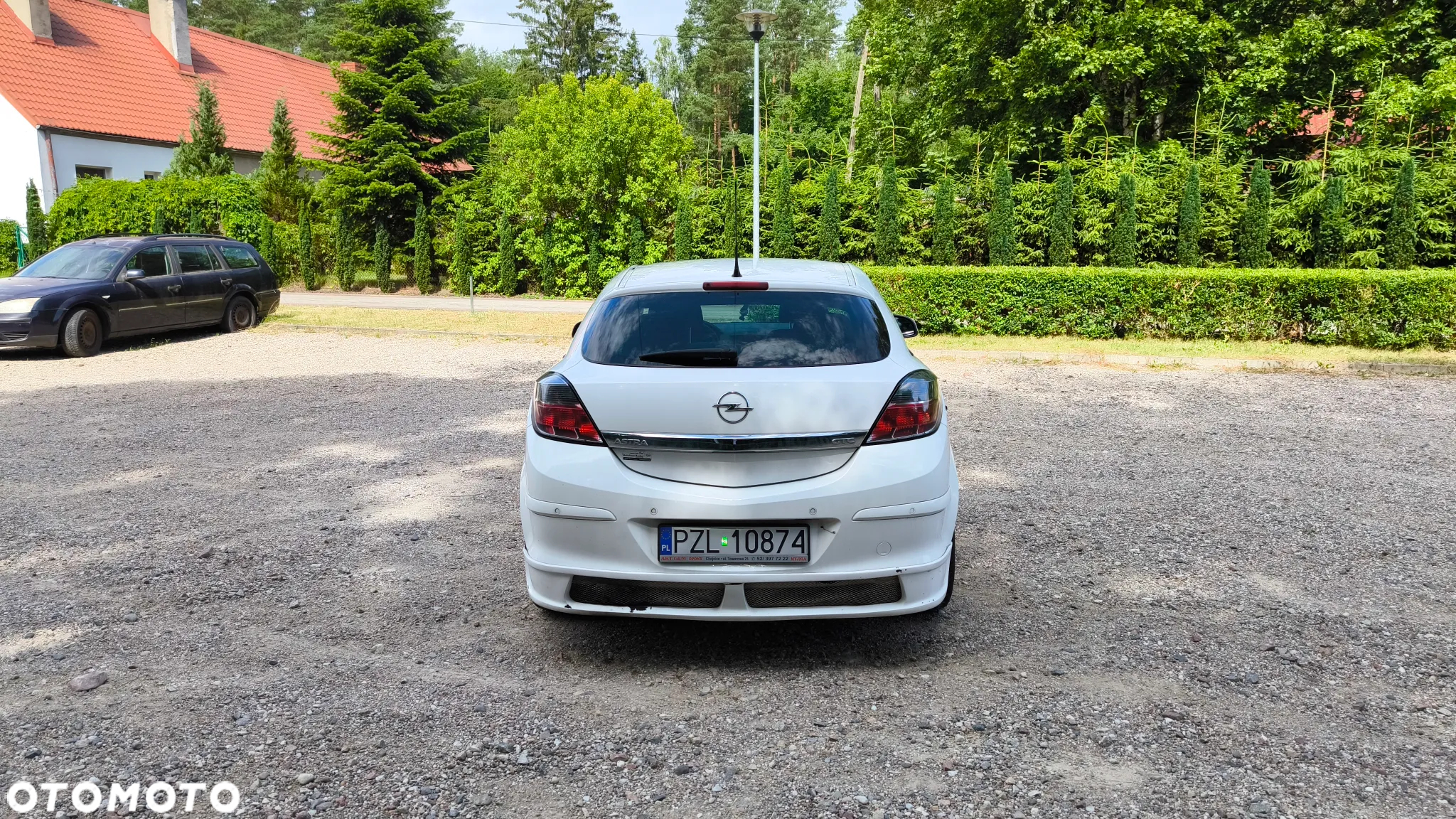 Opel Astra III GTC 1.7 CDTI Cosmo - 4