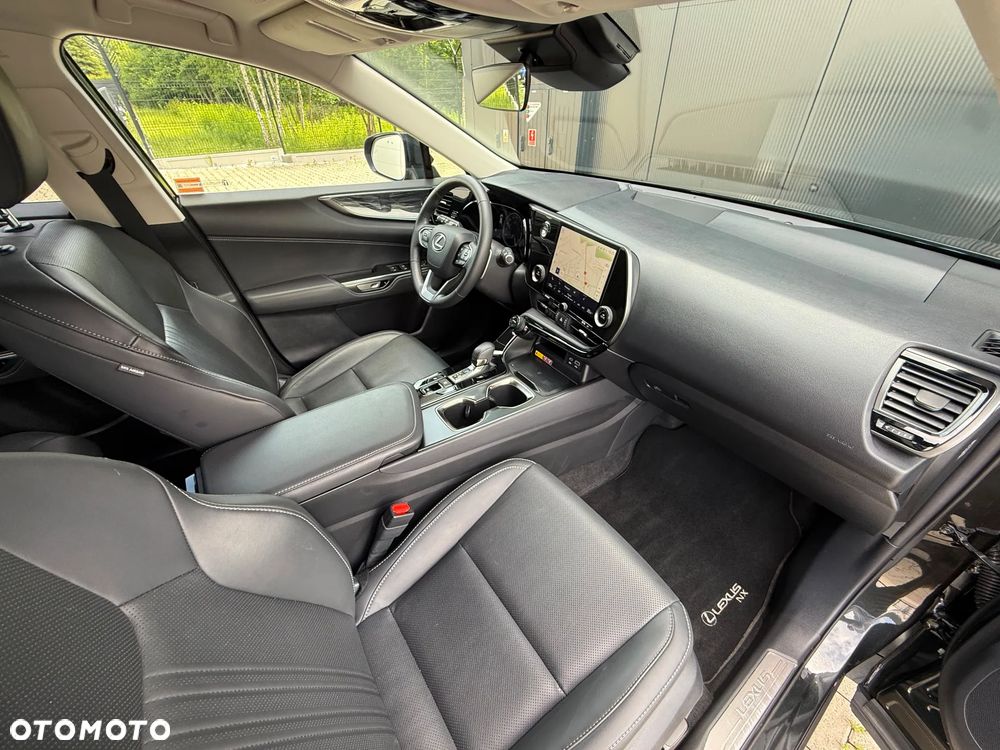 Lexus NX 350h Prestige AWD - 4