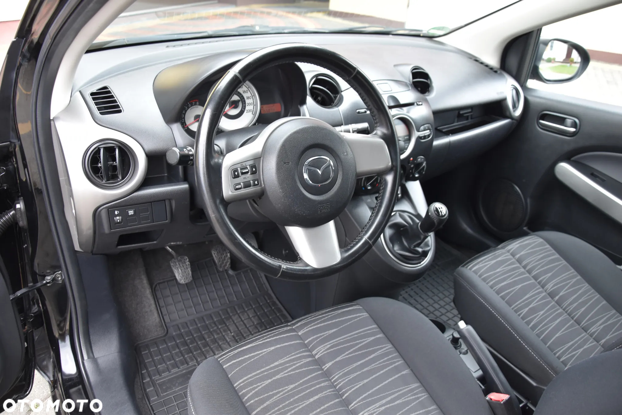 Mazda 2 1.3 MZR Center-Line - 16