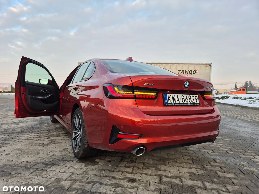 BMW Seria 3 330i xDrive Sport Line - 6
