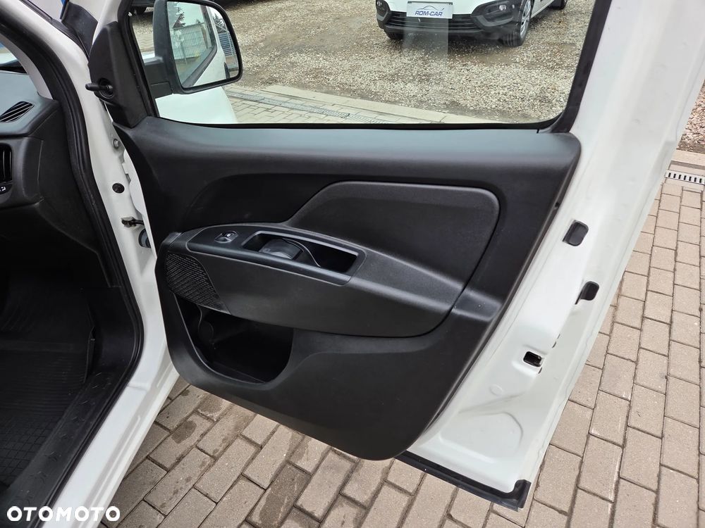 Fiat Doblo Kombi Active - 23