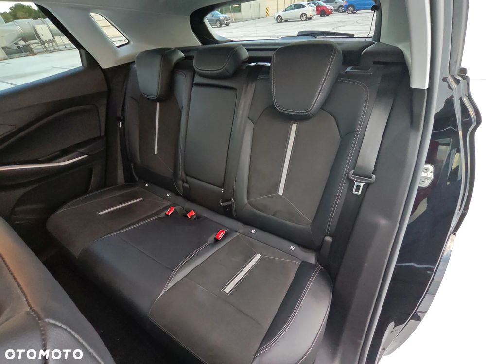 Opel Grandland - 26