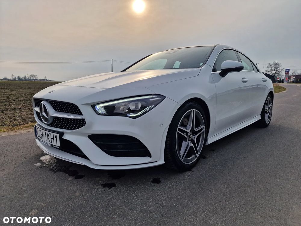 Mercedes-Benz CLA 200 AMG Line 7G-DCT - 1
