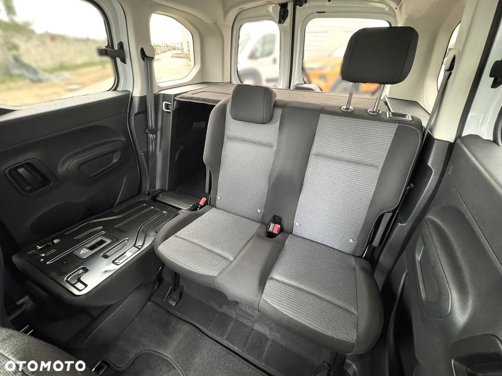 Toyota Proace City Verso 2024