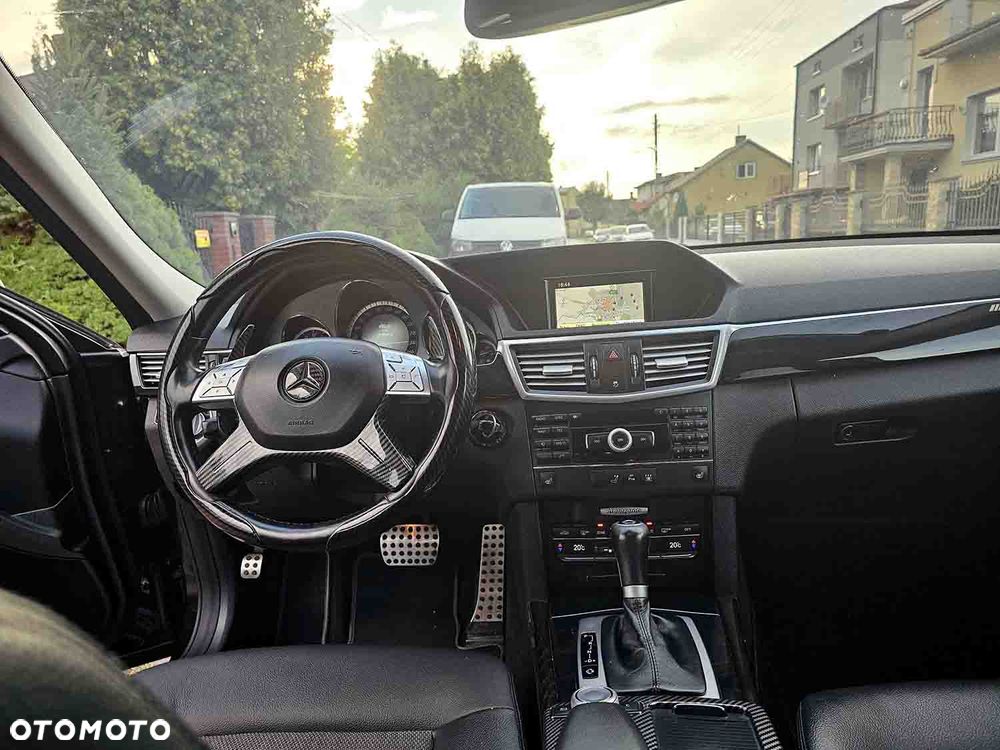 Mercedes-Benz Klasa E 200 BlueEFFICIENCY 7G-TRONIC Avantgarde - 20