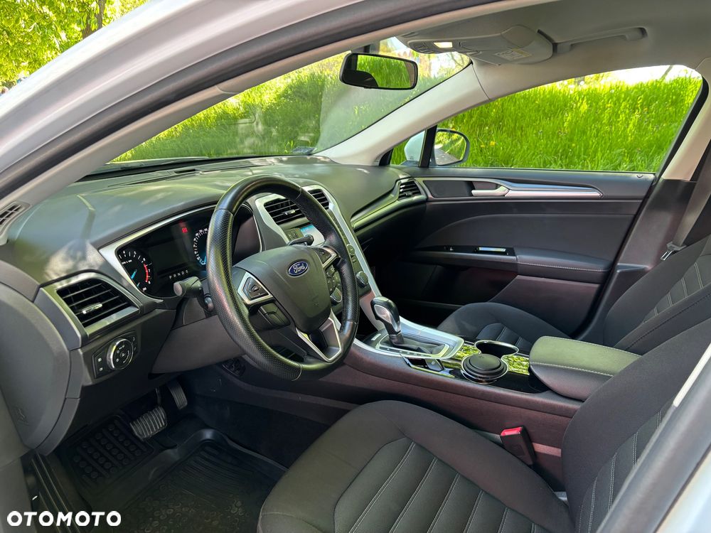 Ford Mondeo 1.5 EcoBoost Ambiente - 9