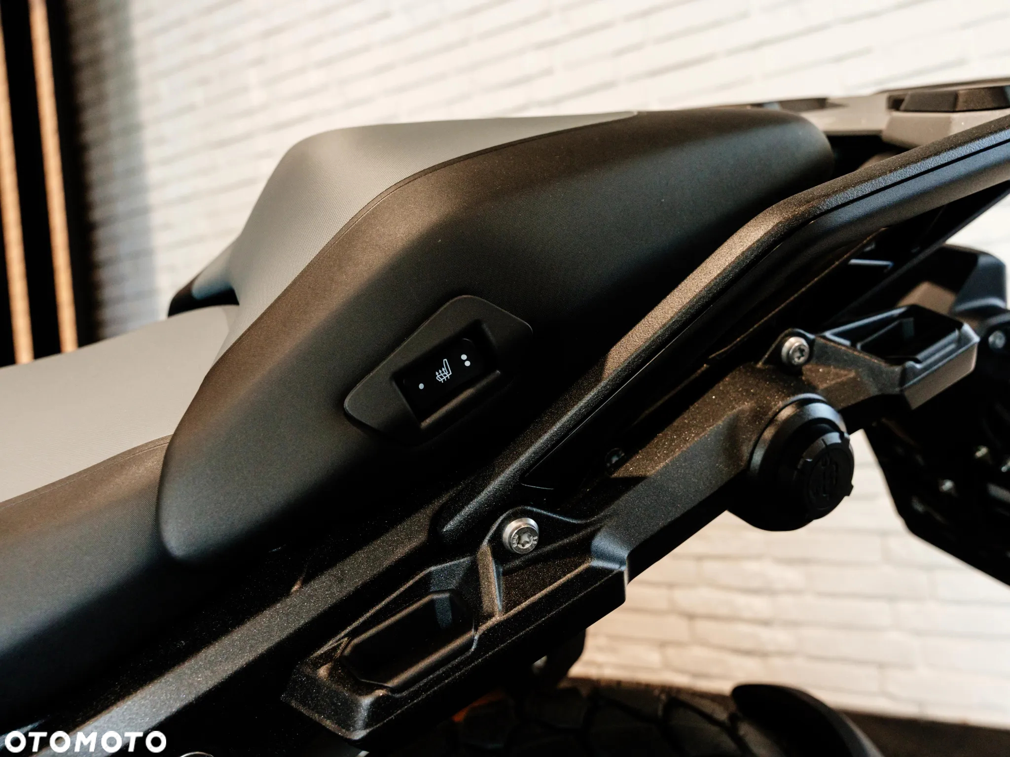 BMW R - 9