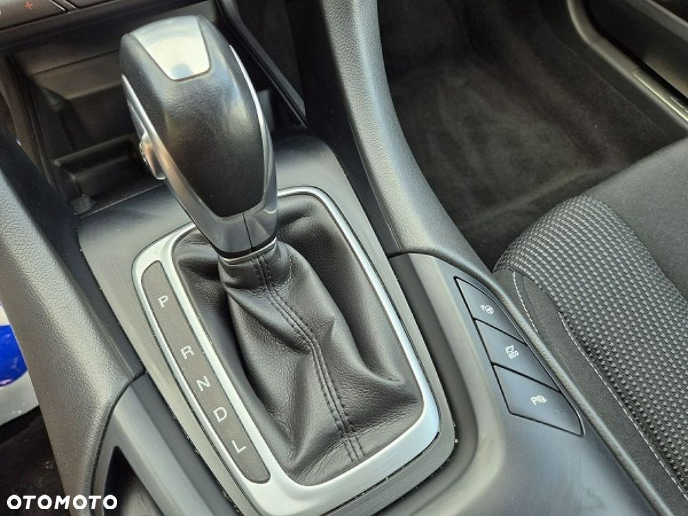 Ford Mondeo - 29
