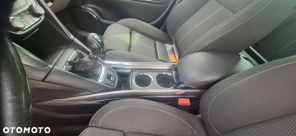 Opel Zafira Tourer 2.0 CDTI Sport - 36