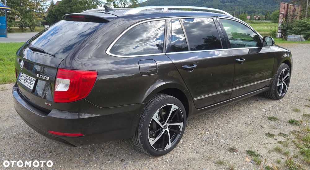 Skoda Superb 2.0 TDI 4x4 Elegance Outdoor DSG - 7