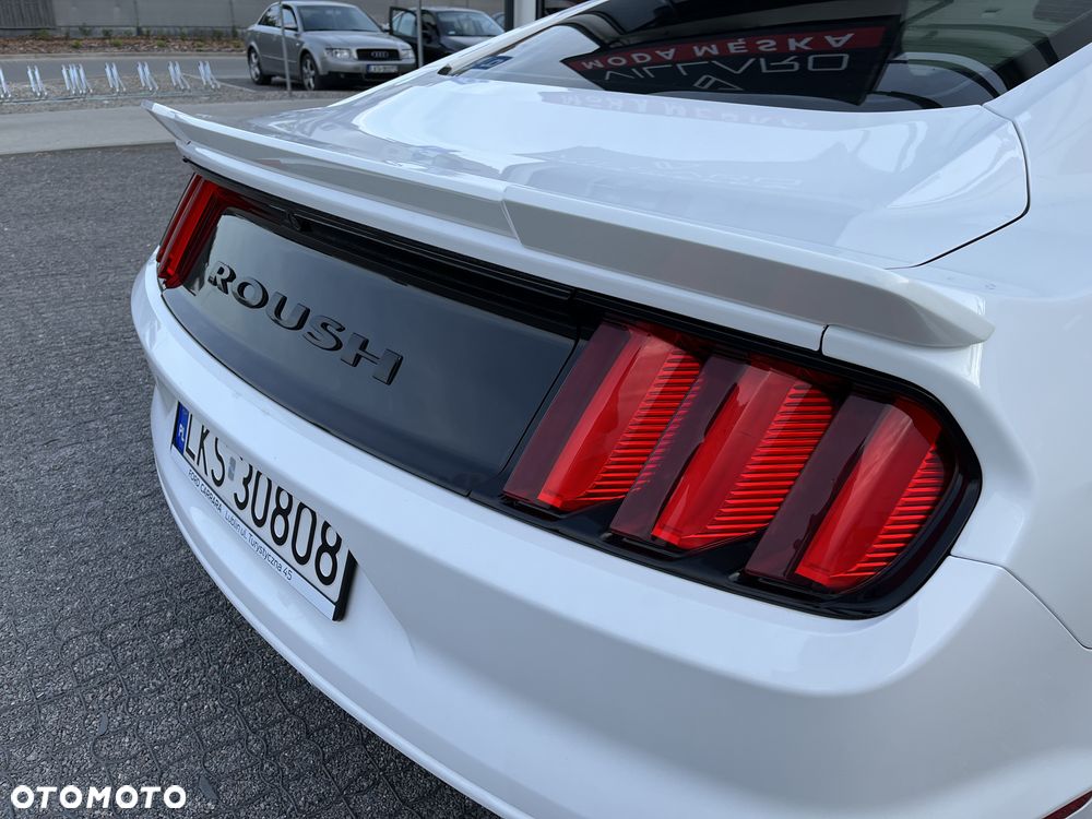 Ford Mustang 3.7 V6 - 6