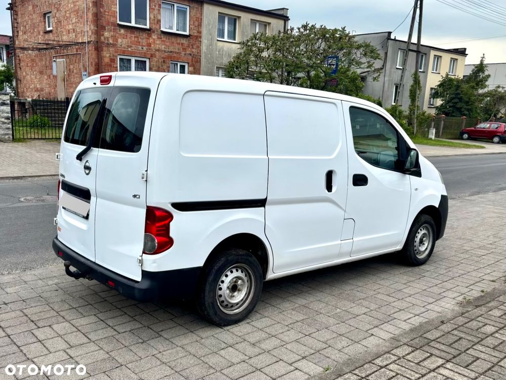 Nissan NV200 - 4