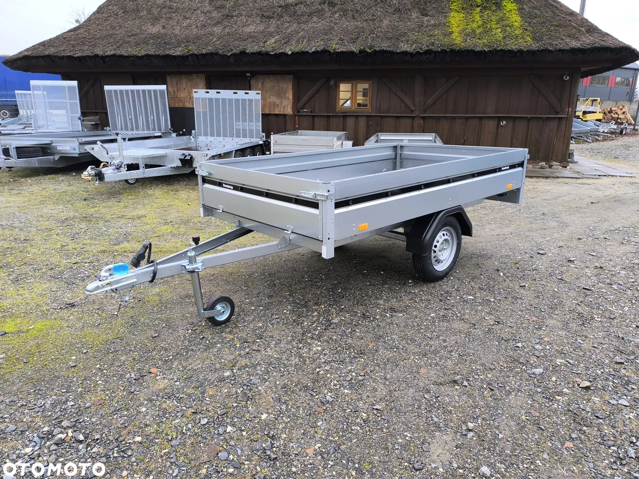 Brenderup Przyczepa Brenderup 3250S 250x142x35 cm 1 oś koła pod spodem HIT CENOWY! - 9