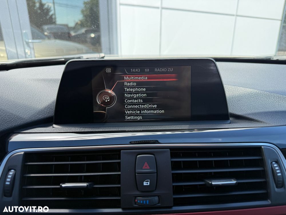 BMW Seria 3 320d Aut. Sport Line - 15