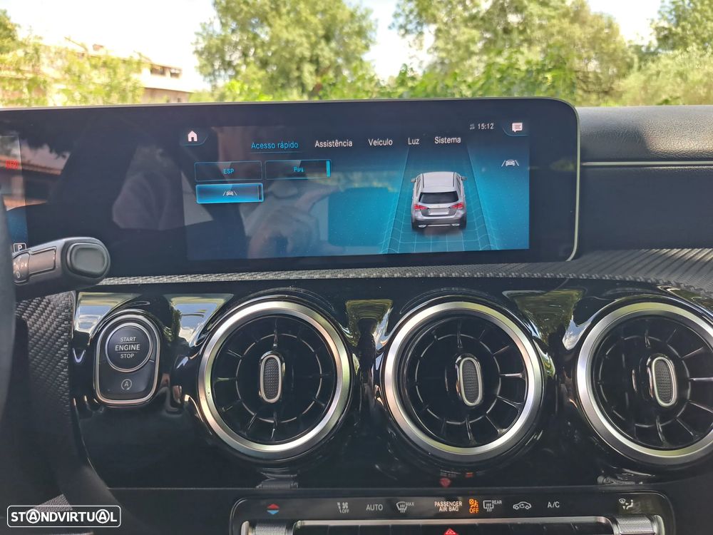 Mercedes-Benz A 180 d Style Plus Aut. - 31