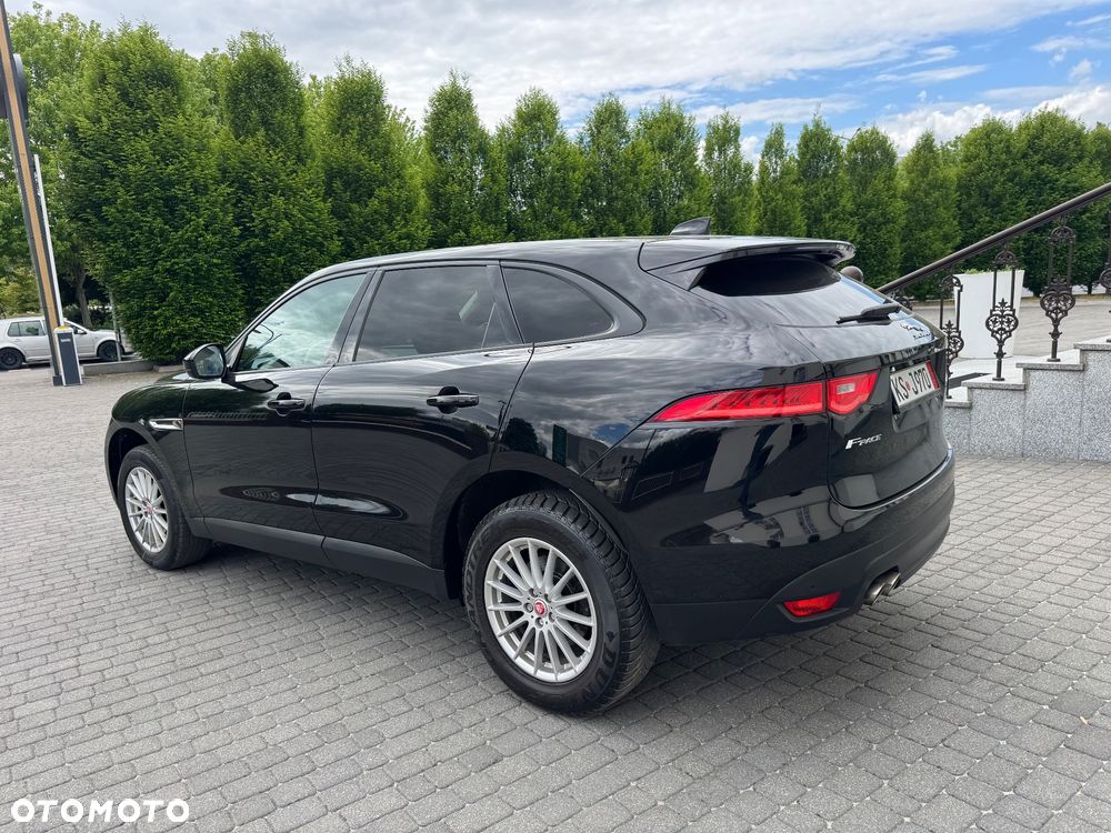 Jaguar F-Pace 20d AWD R-Sport - 13