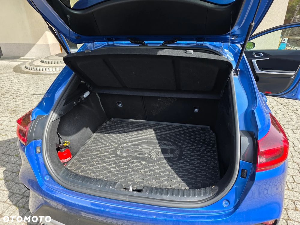Kia XCeed - 7