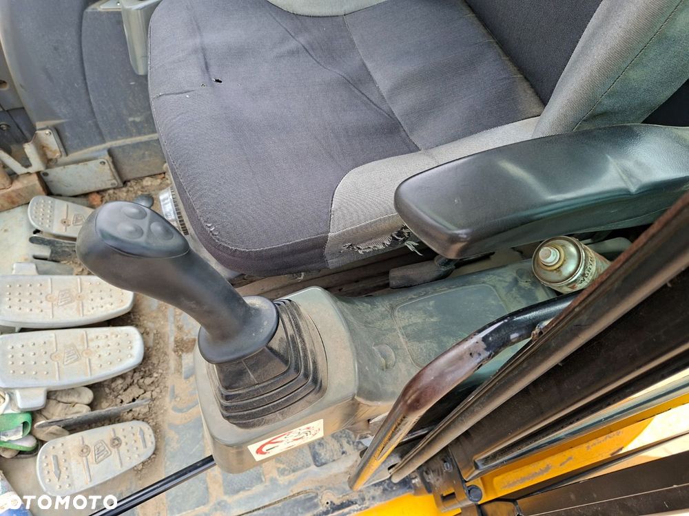 JCB Zts 8080 - 17