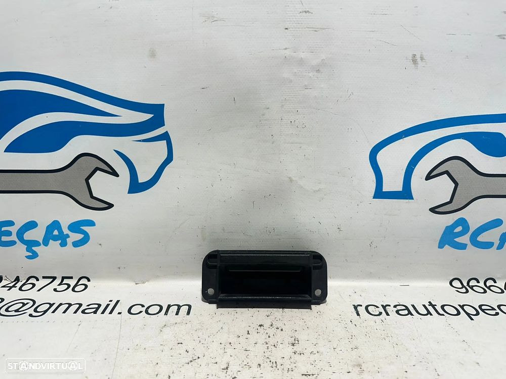 .Puxador Mala Elétrico Mercedes-Benz Classe C W204 A2047500293 2007 - 2014 - 1