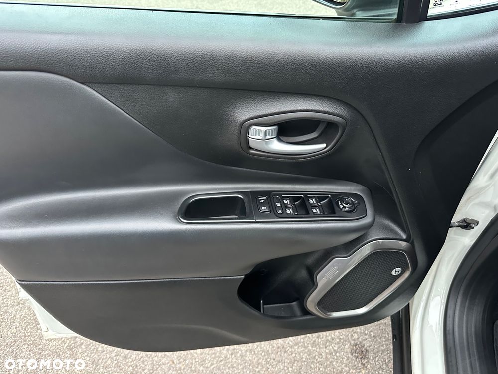 Jeep Renegade 1.3 GSE T4 Turbo Limited 4x4 S&S - 17