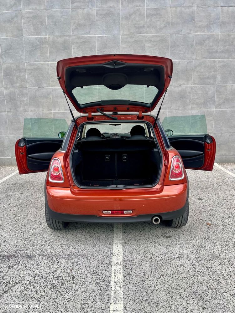 MINI 3 Portas Cooper D - 8