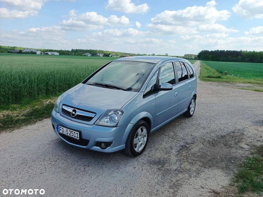 Opel Meriva 1.6 16V Easytronic Cosmo - 2