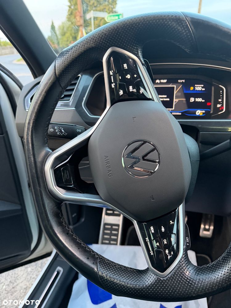 Volkswagen Tiguan 2.0 TDI SCR DSG R-Line - 13
