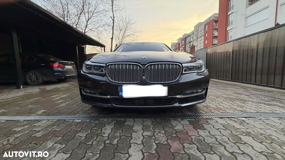 BMW Seria 7 740d xDrive - 6