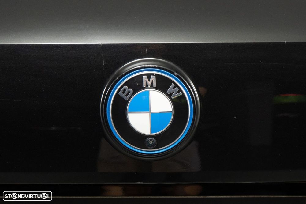 BMW iX xDrive 40 Pack Desportivo - 20