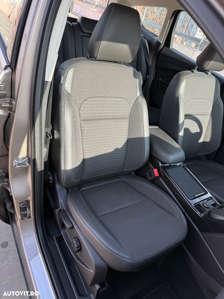 Ford Kuga 1.5 EcoBoost 2x4 Aut. Trend - 22