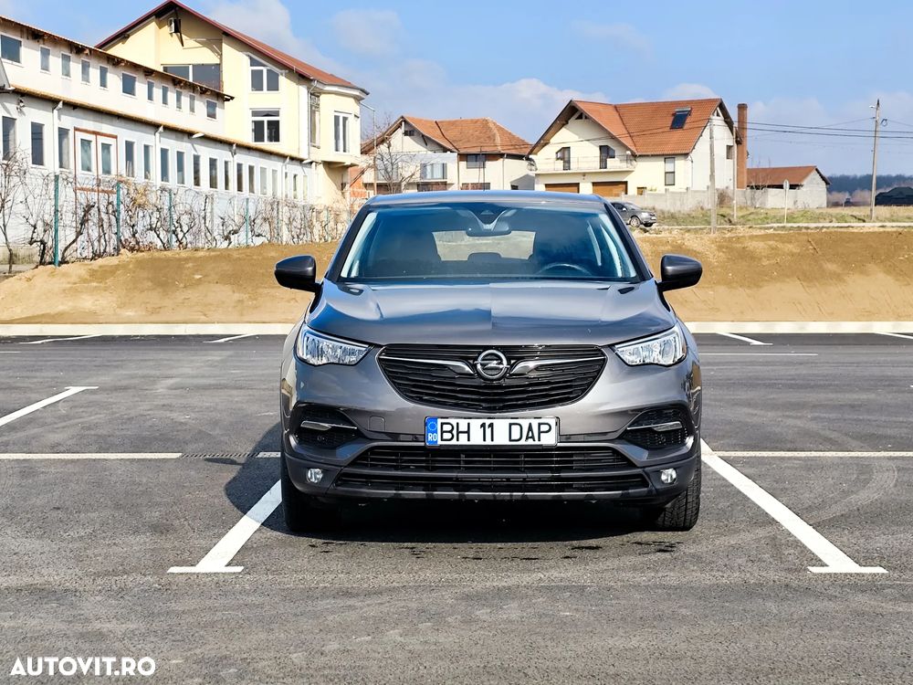Opel Grandland X 1.2 Turbo START/STOP Enjoy Aut. - 2