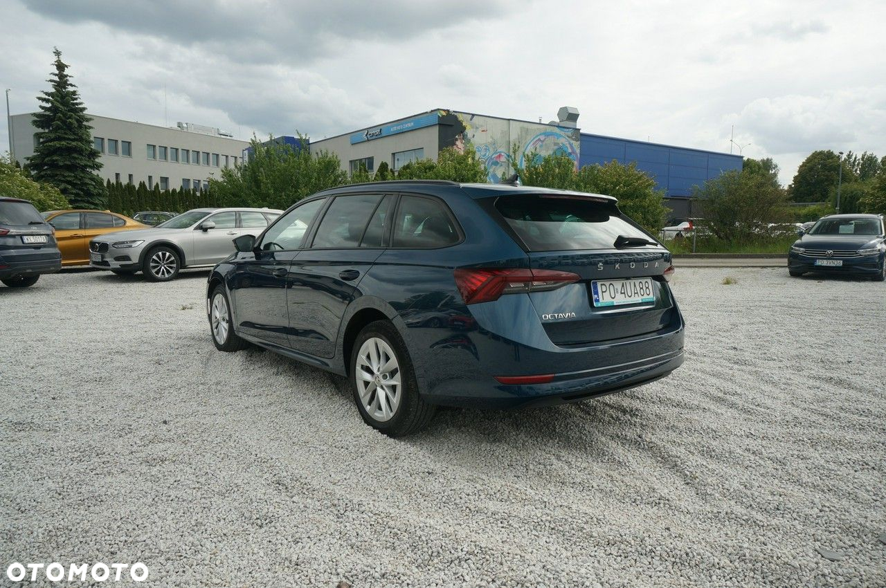 Skoda Octavia 2.0 TDI Ambition - 9