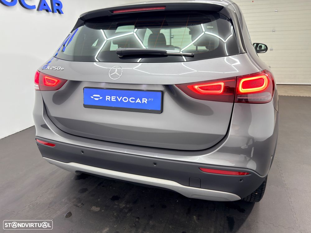 Mercedes-Benz GLA 250 e 8G-DCT Edition Progressive Line - 11