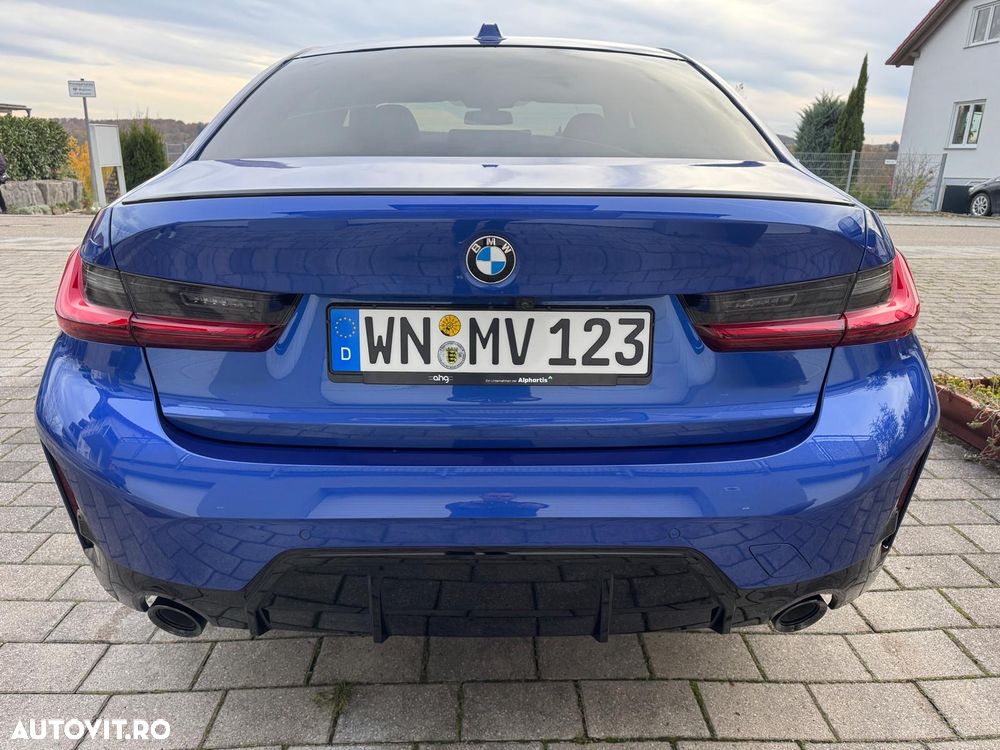 BMW Seria 3 330i AT - 6