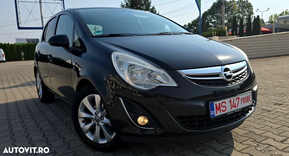 Opel Corsa 1.2 16V Edition - 6