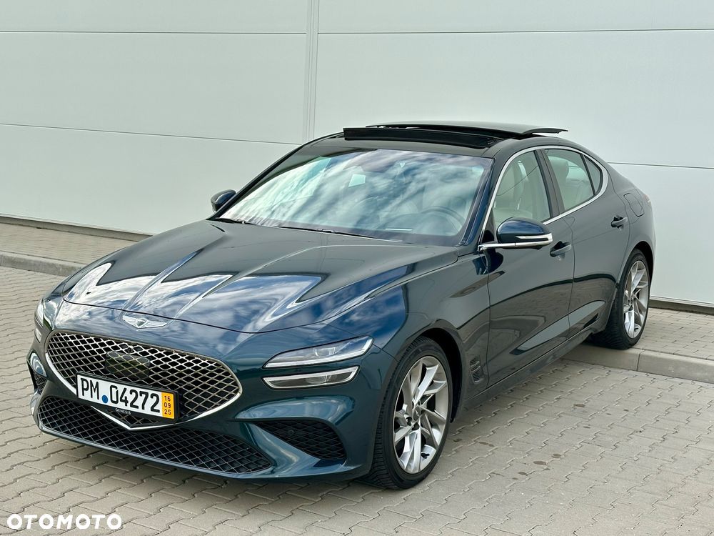 Genesis G70 Shooting Brake 2.0T RWD 8AT Premium - 21