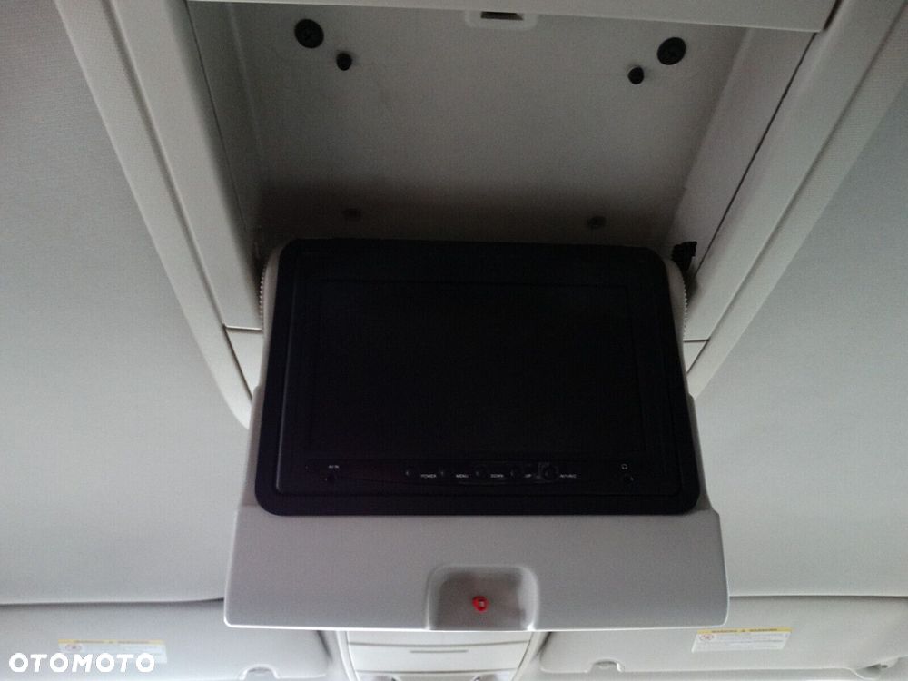 Chrysler Grand Voyager - 37