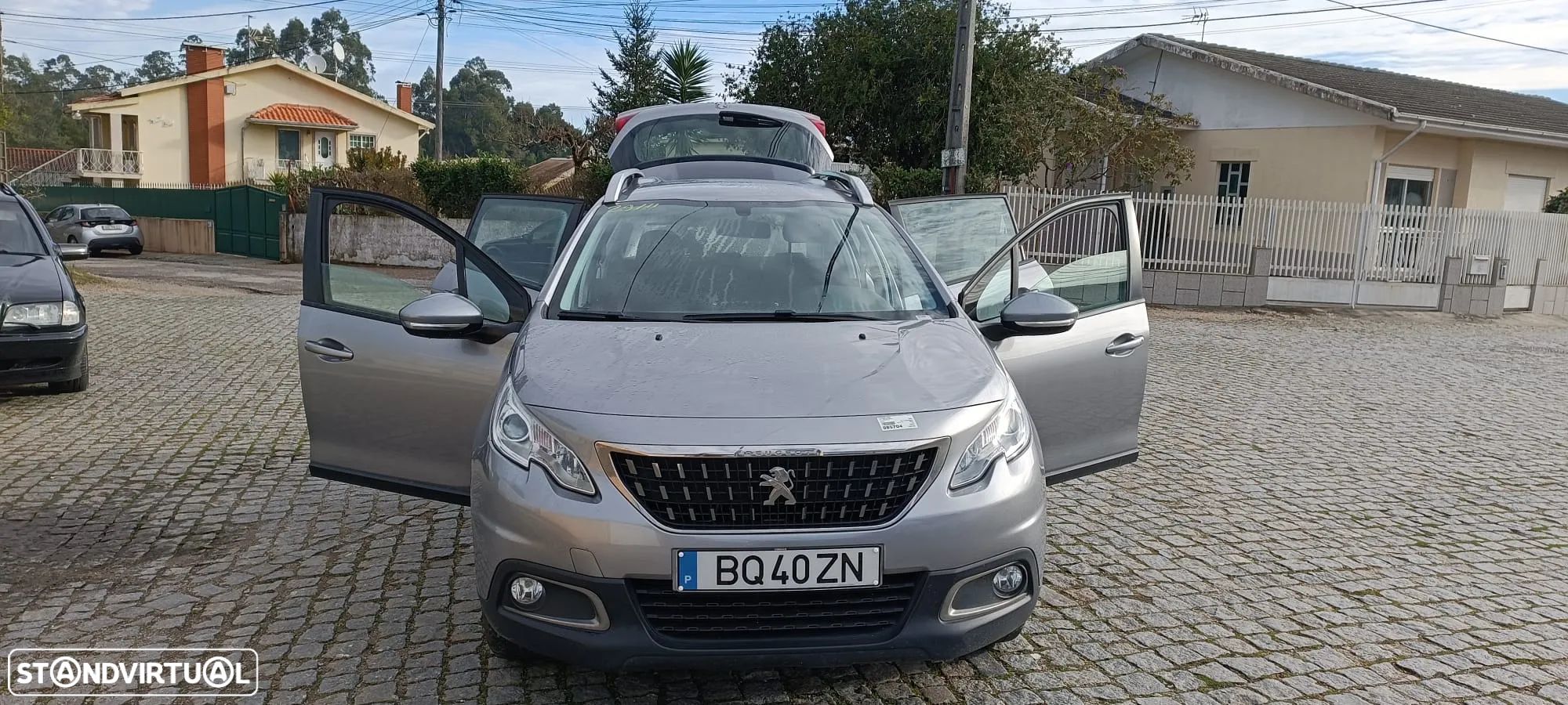 Peugeot 2008 1.2 PureTech Active - 1