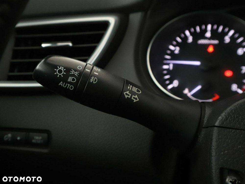 Nissan Qashqai 1.6 DIG-T Tekna - 32