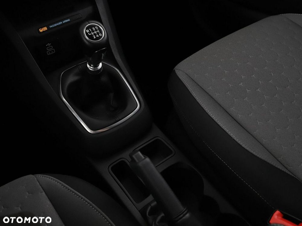 Ford Tourneo Courier 1.0 EcoBoost Titanium - 32