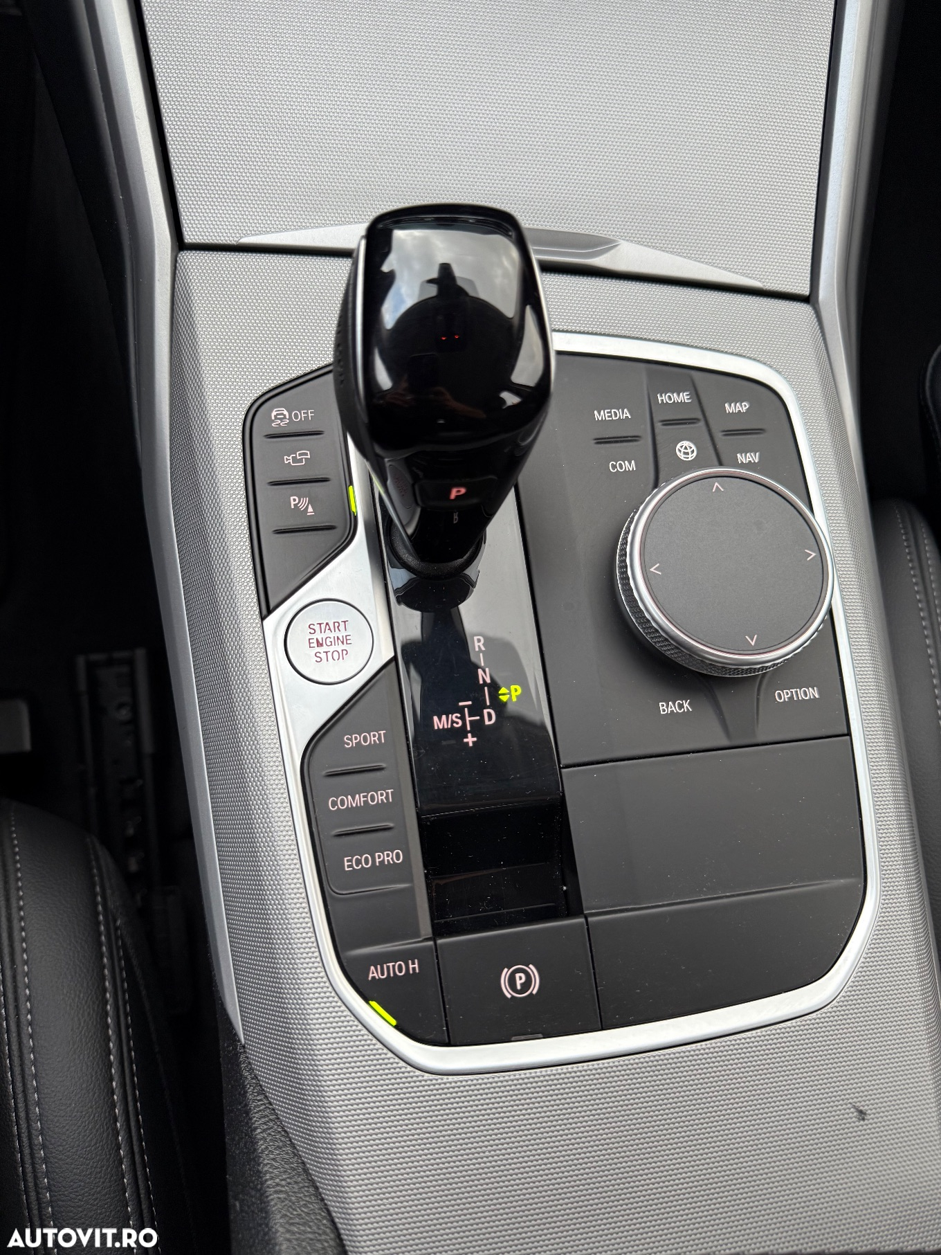 BMW Seria 3 330d Aut. Sport Line - 30