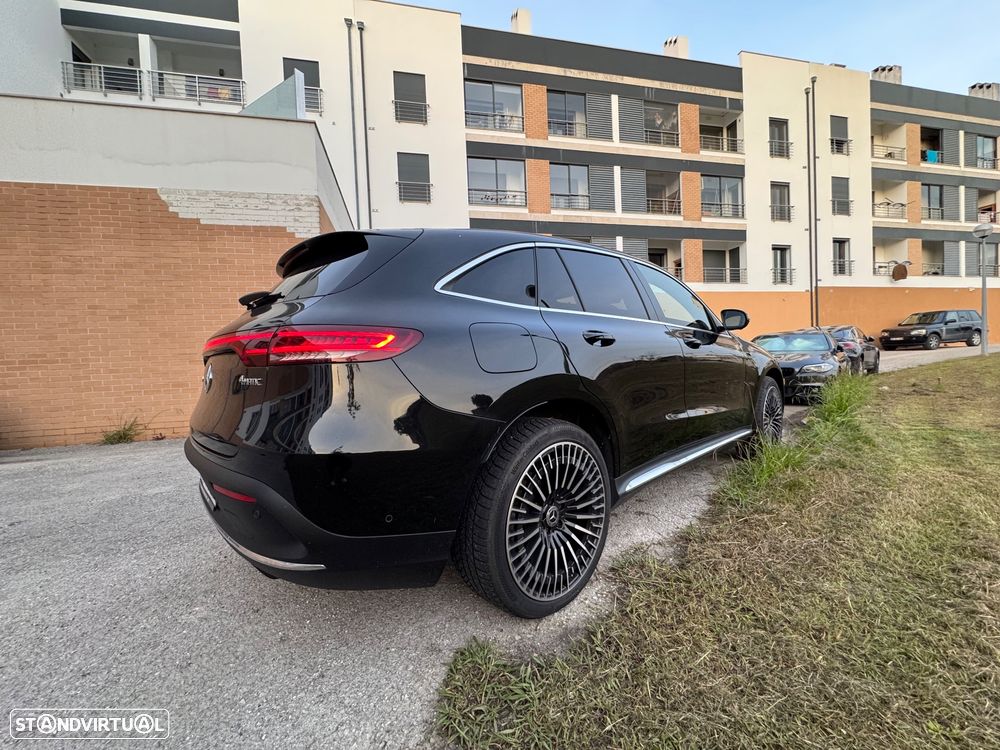 Mercedes-Benz EQC 400 4Matic - 12