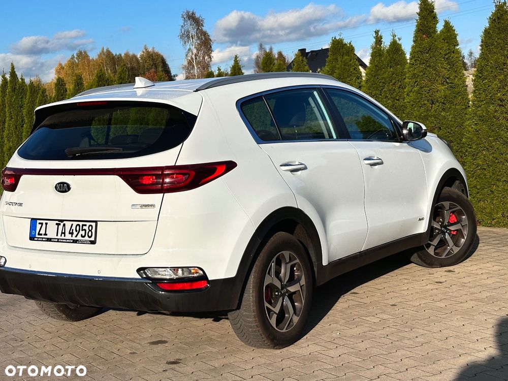 Kia Sportage 2.0 CRDI AWD Eco-Dynamics+ (48V M-H) SPIRIT - 13