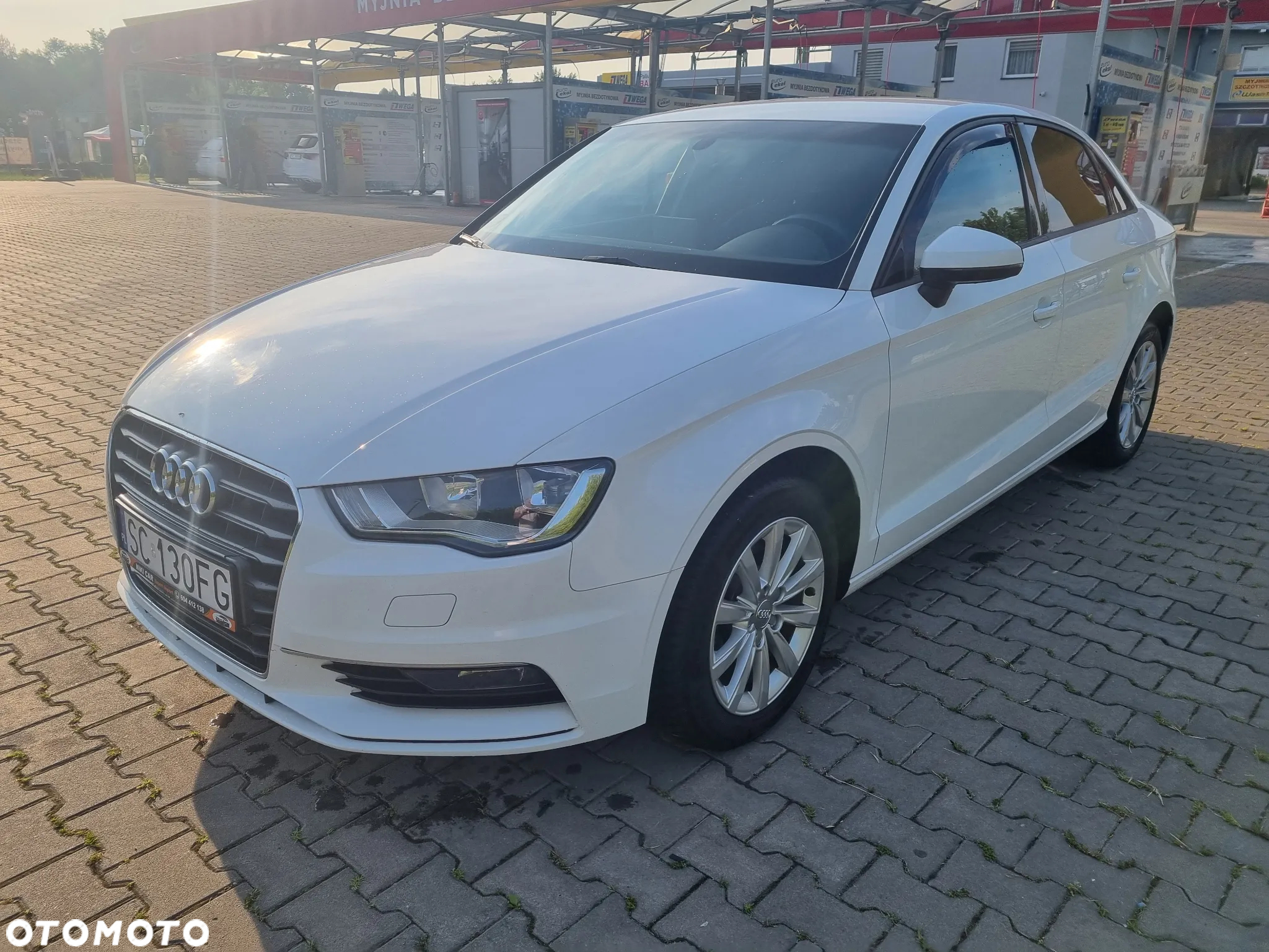 Audi A3 1.6 TDI Limousine S tronic design - 3